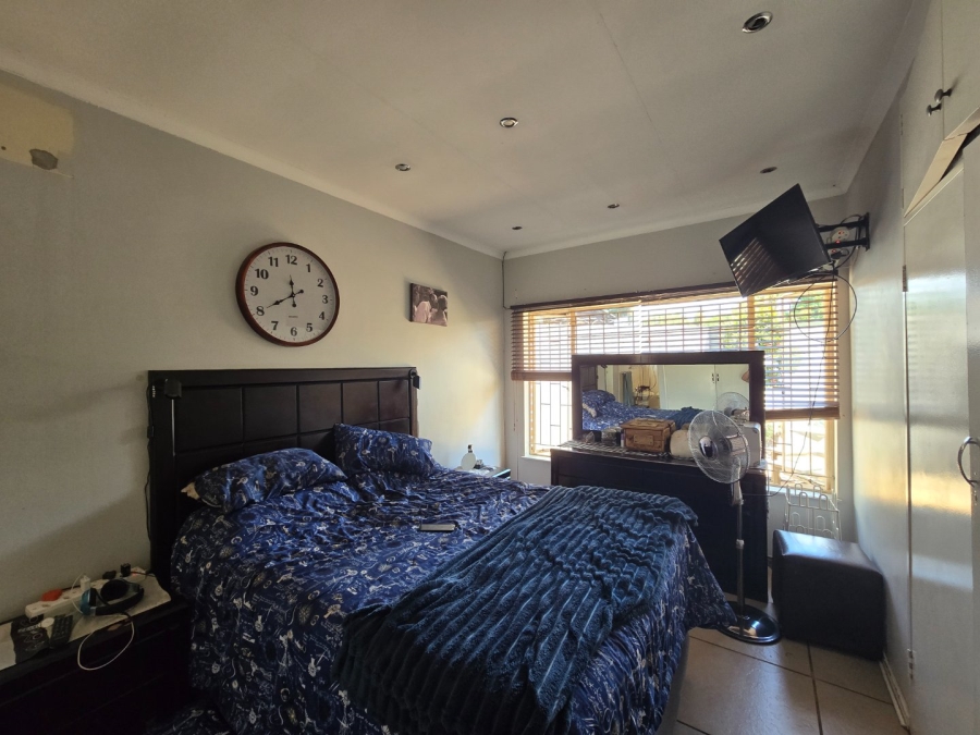 4 Bedroom Property for Sale in Bodorp North West